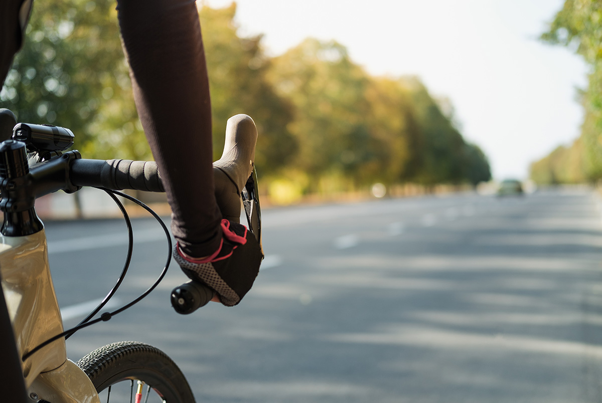 When a negligent driver fails to stay aware, they can strike a cyclist, leading to serious injuries. Hit while cycling? Call 716-882-8828